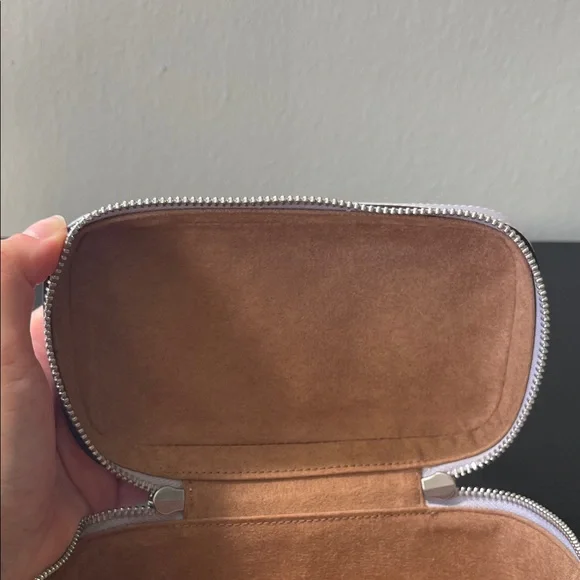 Coach | Train Case Crossbody in Signature Canvas - Picture 9 of 12